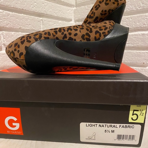 Almost new, 3” heels, cute leopard print, Guess pumps Sz 5.5 box unavailable - Picture 5 of 6